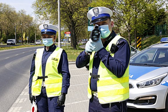 policjanci na dodze