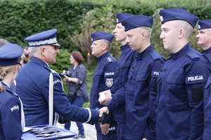 Komendant Wojewódzki Policji w Lublinie gratuluje nowo przyjętym policjantom