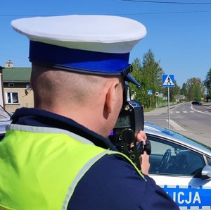 policjant podczas działań prędkość