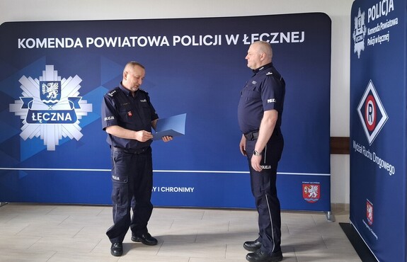 Komendanci z łęczyńskiej komendy